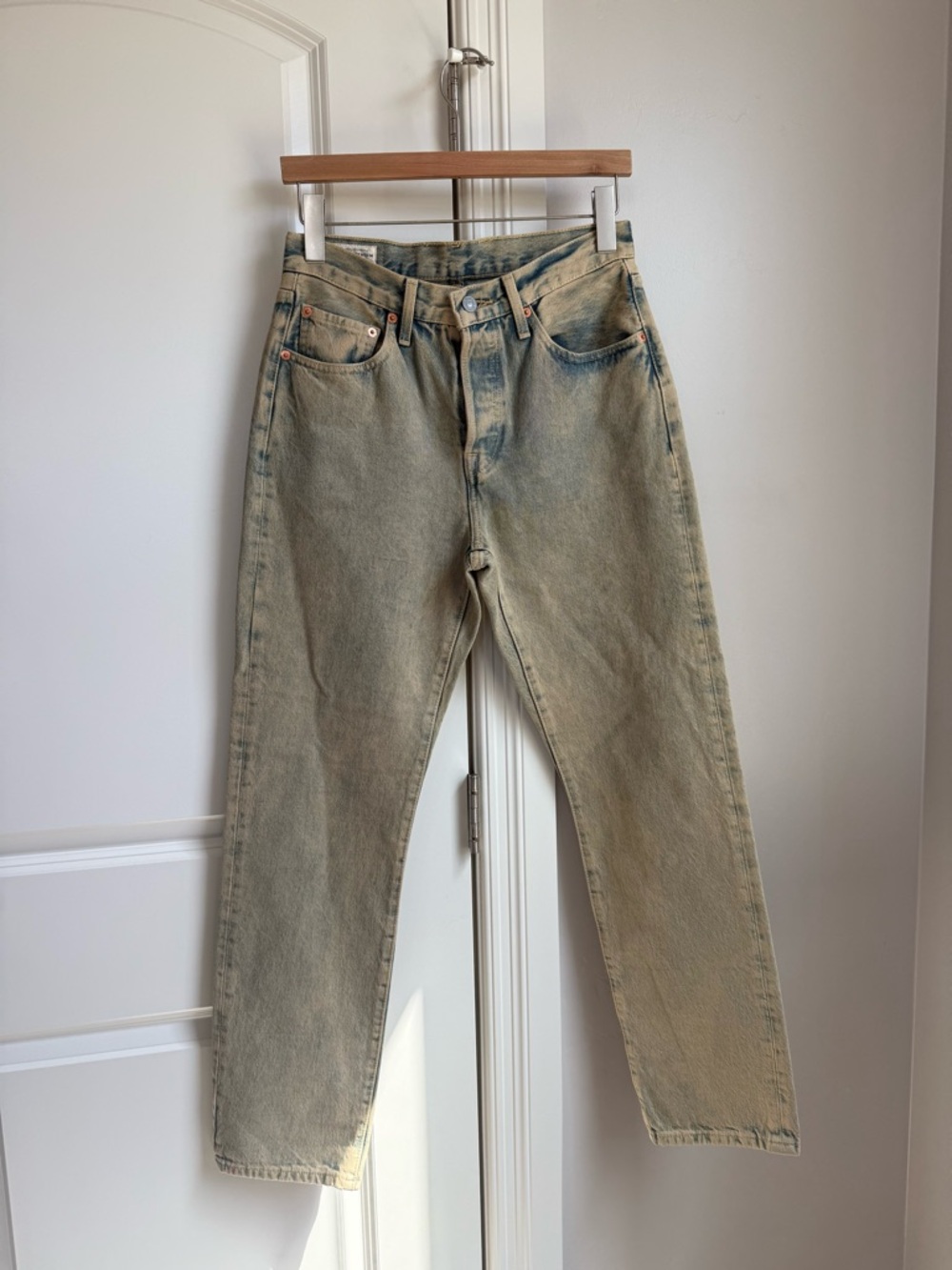 Levi's Vintage Wash Faded Beige Straight Jeans